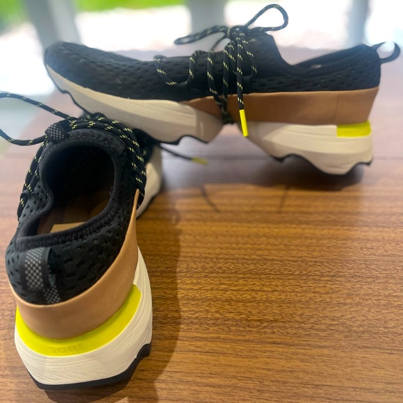 Sorel Women's Kinetic Impact Strap Sneaker - Picture 2 of 4